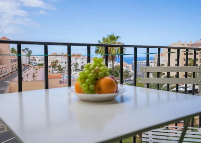 Noemi Blu Tenerife * Los Cristianos (Tenerife)