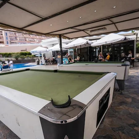 Noemi Blu Tenerife * לוס כריסטיאנוס